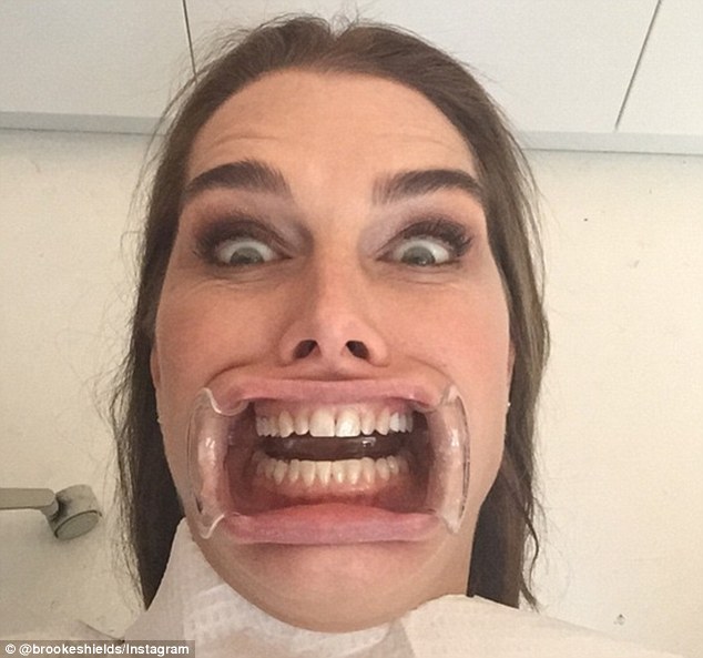 26493E8400000578-2977955-Big_mouth_Brooke_posted_a_terrifying_image_last_month_while_she_-a-3_1425417195537.jpg