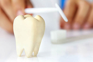 Внутриканальное отбеливание зубов: белизна изнутри!