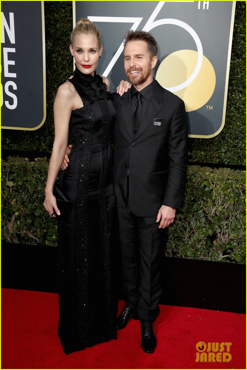 sam-rockwell-leslie-bibb-golden-globes-2018-01.jpg