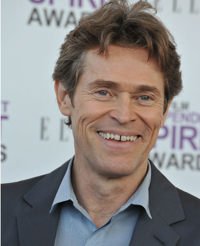 zvezdy_s_shcherbinkoj_mezhdu_zubami_willem_dafoe