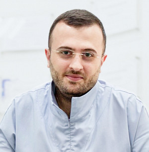 Делать ли имплантацию зубов?