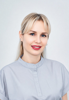 Мамонтова (Степанова) Виола Евгеньевна